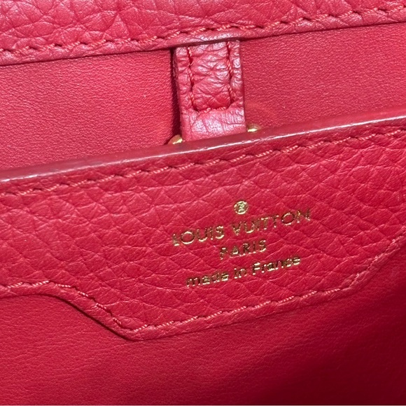 2017’ Louis Vuitton Capucines MM - Picture 14 of 16